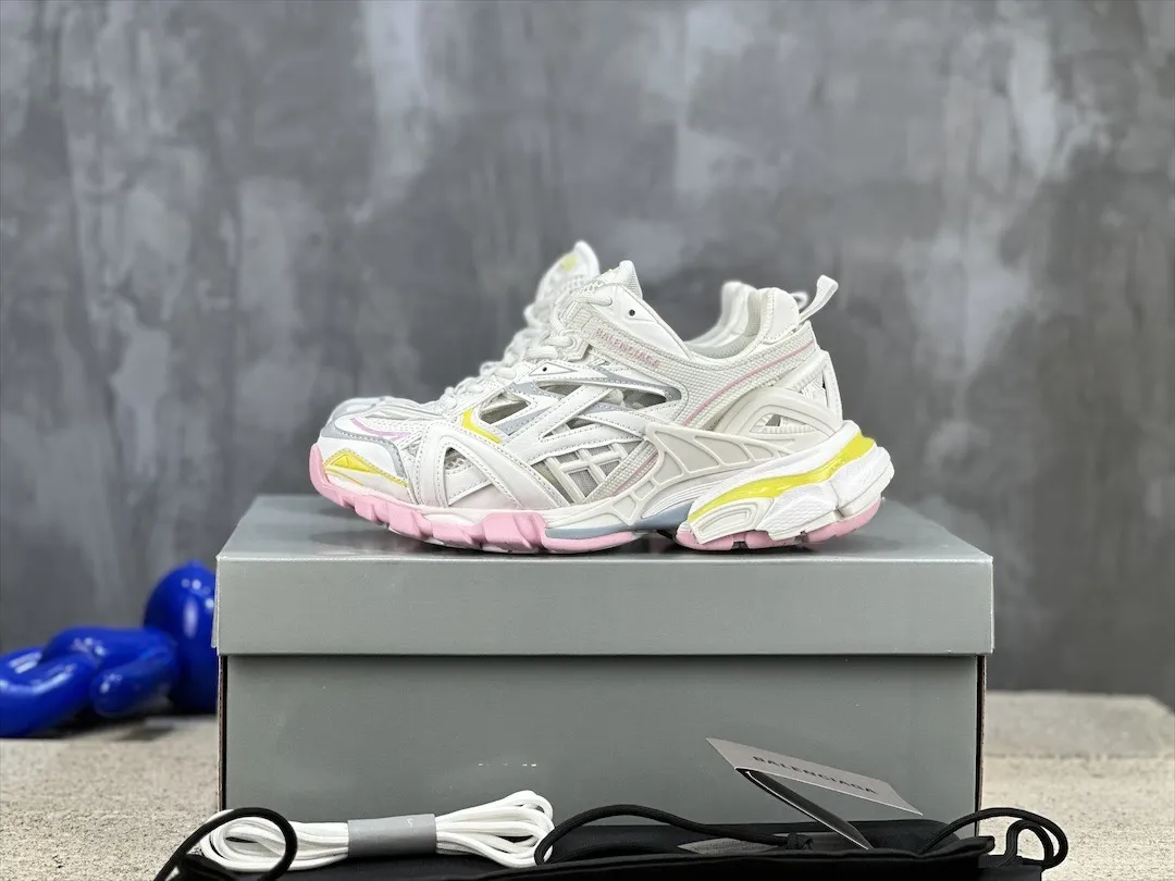 Snug Balenciaga Track 2 Sneakers White Multicolor – Replica Sneakers & Balenciaga Shoes Replica 748