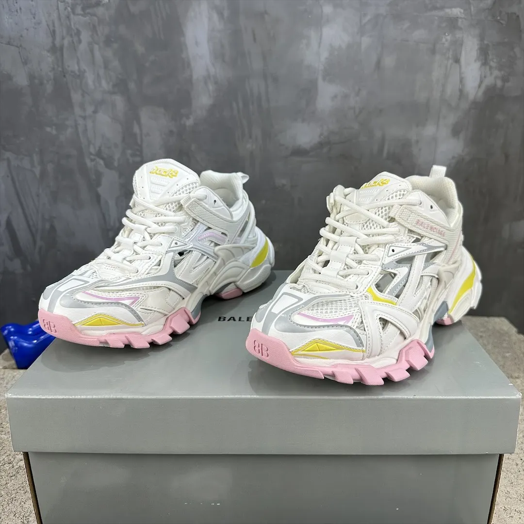 Snug Balenciaga Track 2 Sneakers White Multicolor – Replica Sneakers & Balenciaga Shoes Replica 748