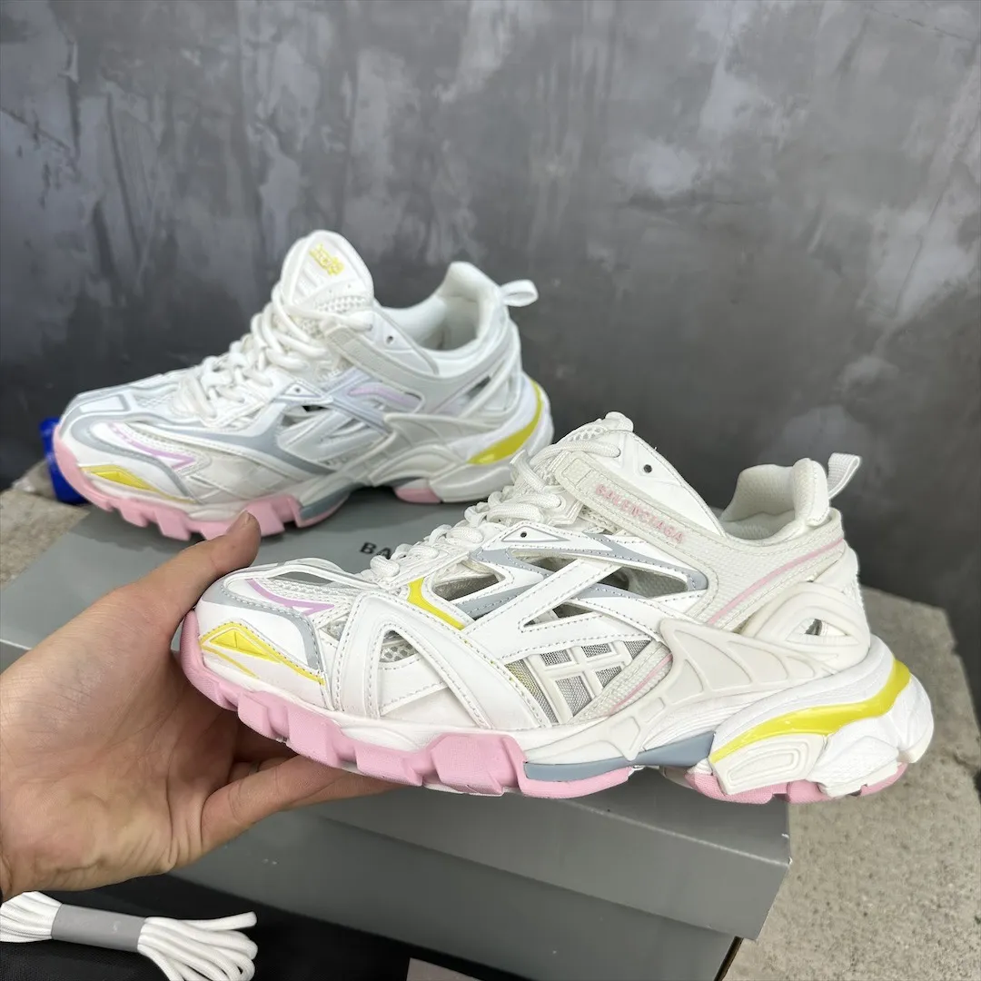 Snug Balenciaga Track 2 Sneakers White Multicolor – Replica Sneakers & Balenciaga Shoes Replica 748
