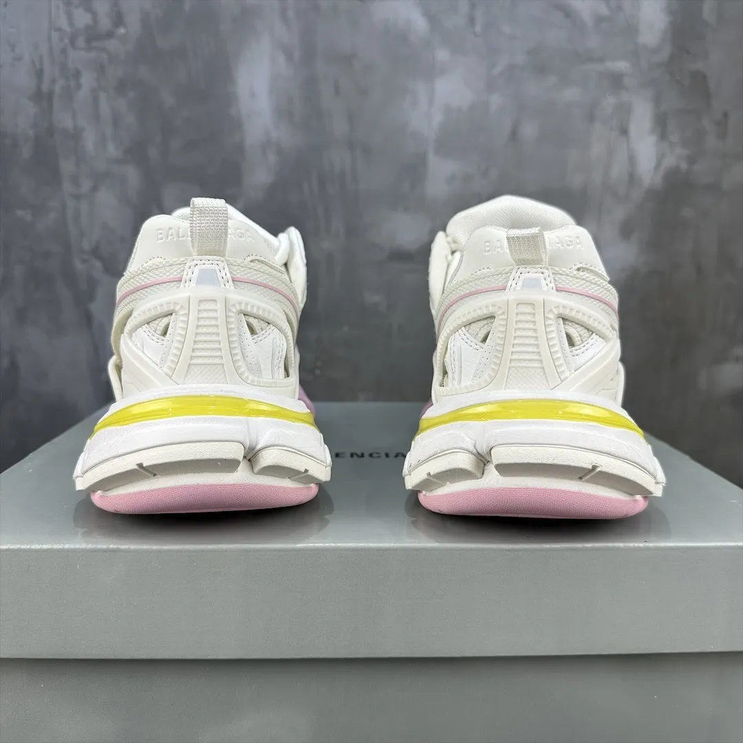 Snug Balenciaga Track 2 Sneakers White Multicolor – Replica Sneakers & Balenciaga Shoes Replica 748