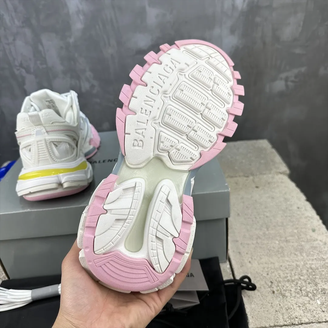 Snug Balenciaga Track 2 Sneakers White Multicolor – Replica Sneakers & Balenciaga Shoes Replica 748