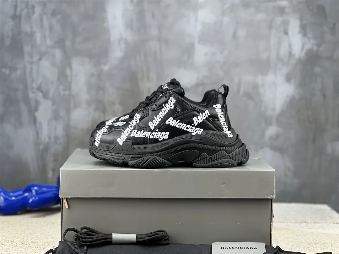 Thermal Balenciaga Triple S All Black Replica Sneakers –  Rep Shoes Collection 758
