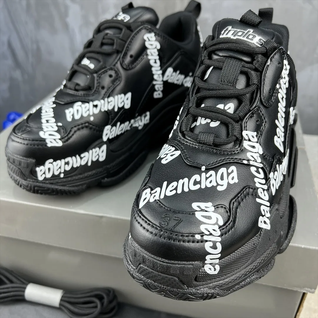 Thermal Balenciaga Triple S All Black Replica Sneakers –  Rep Shoes Collection 758