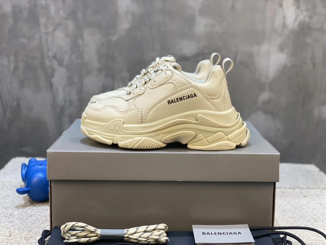 Balenciaga Triple S Beige Replica Sneakers –  Rep Shoes Collection ZipUp 792