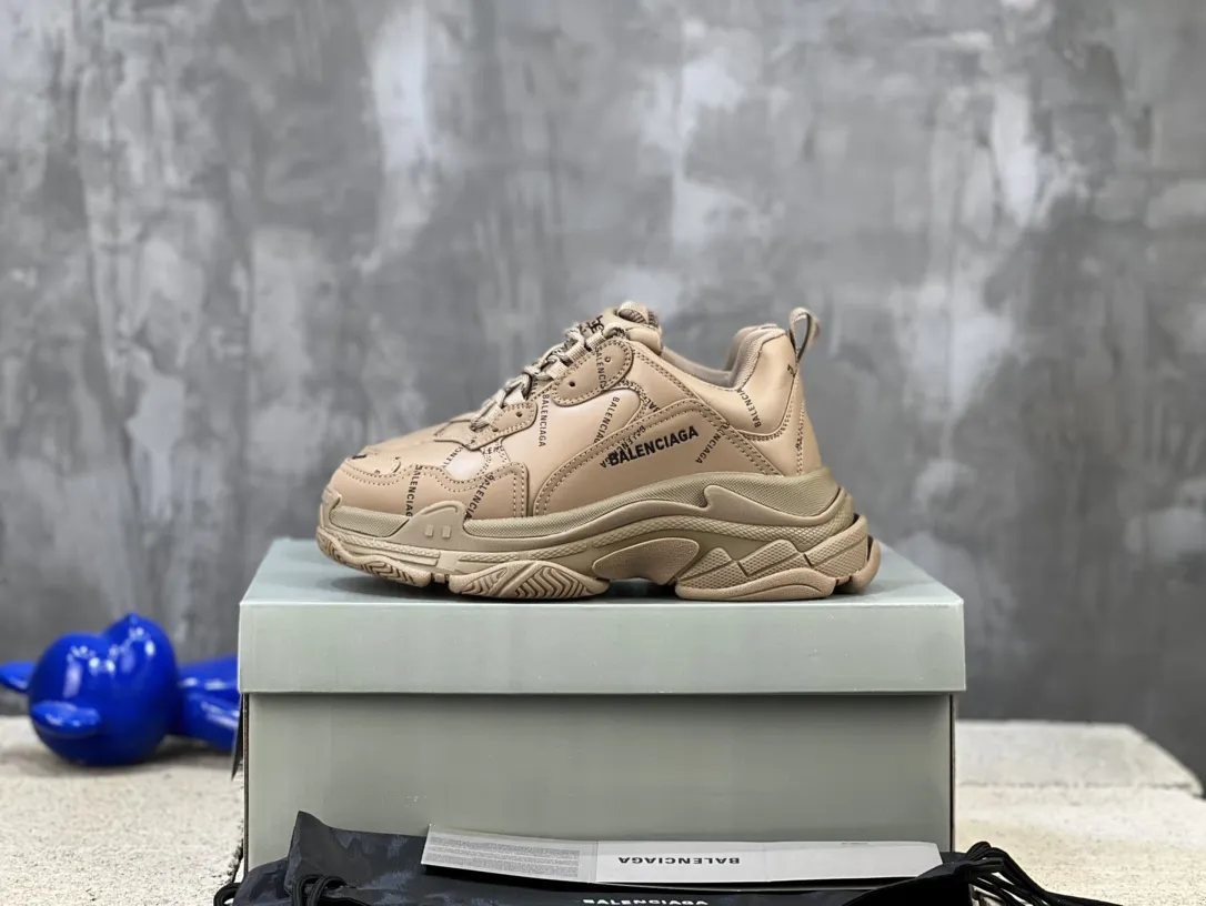 Balenciaga Triple S Beige Replica Sneakers –  Rep Shoes for Sale Sustainable 771