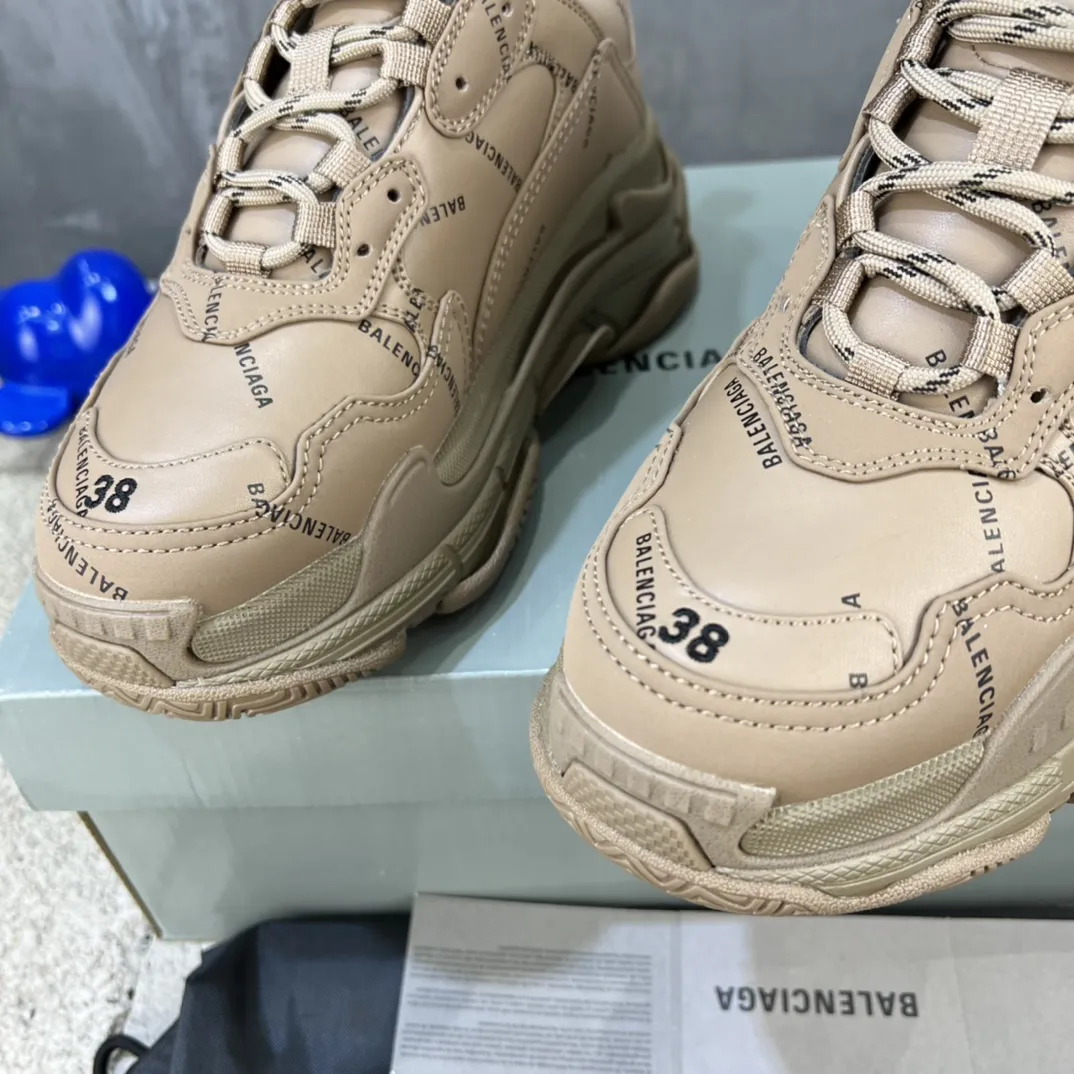 Balenciaga Triple S Beige Replica Sneakers –  Rep Shoes for Sale Sustainable 771