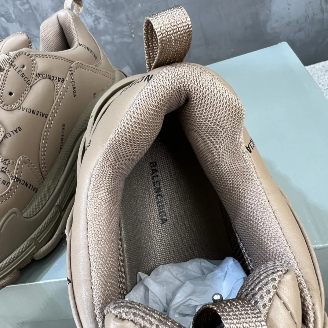 Balenciaga Triple S Beige Replica Sneakers –  Rep Shoes for Sale Sustainable 771