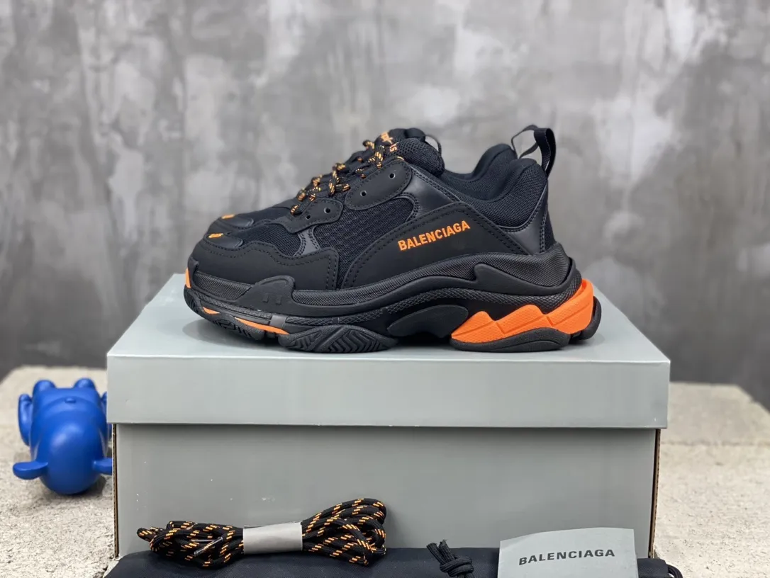 Balenciaga Triple S Black Orange Replica Sneakers –  Rep Shoes WellDesigned 773