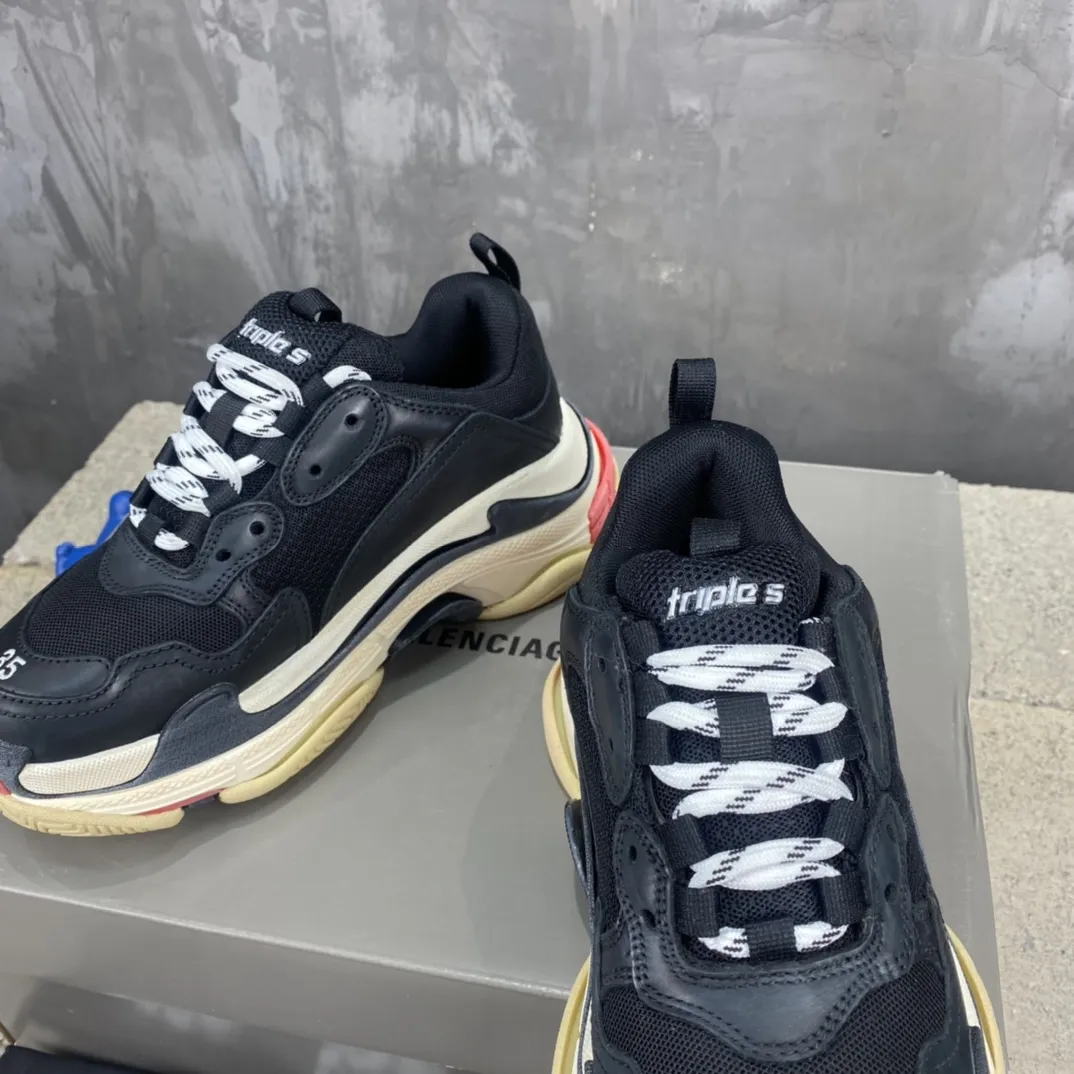 Balenciaga Triple S Black Red Replica Sneakers –  Rep Shoes Collection Chic 797