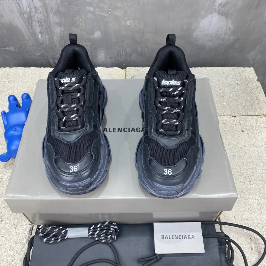 Balenciaga Triple S Black Replica Sneakers –  Rep Shoes Collection Affordable 798