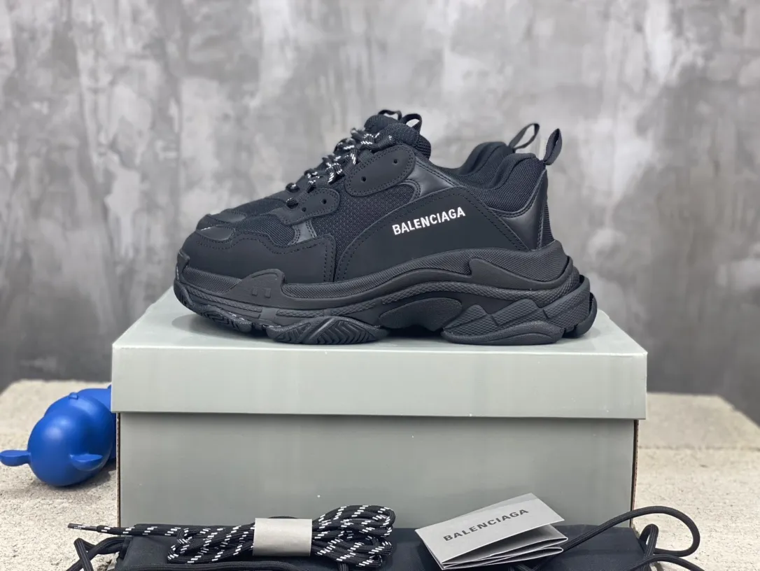 Balenciaga Triple S Black Sneakers –  Replica Sneakers & Balenciaga Shoes Replica GoAnywhere 793