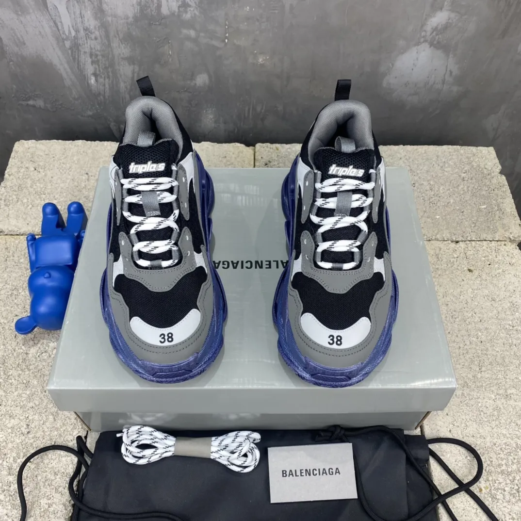 Balenciaga Triple S Grey Black Replica Sneakers –  Rep Shoes Collection Packable 782