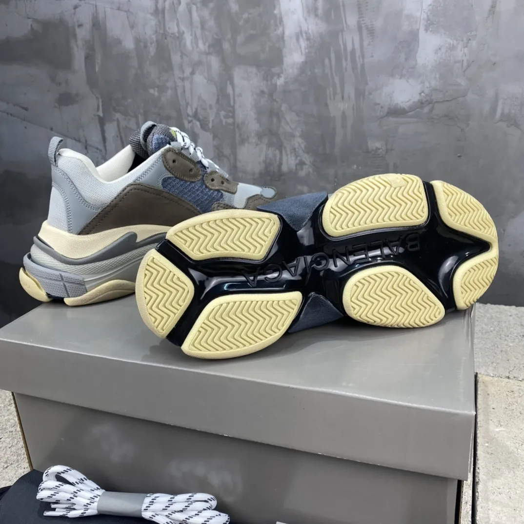 Balenciaga Triple S Grey Blue Replica Sneakers –  Rep Shoes ComfortFit 778