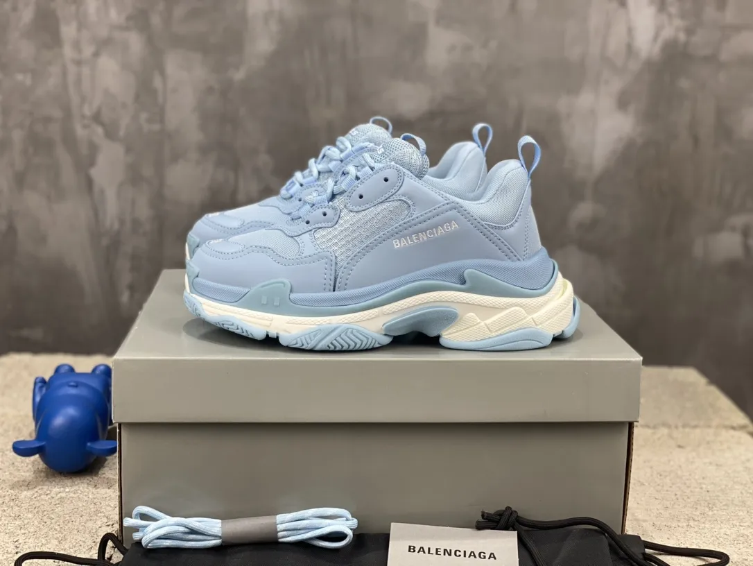 Cozy Balenciaga Triple S Light Blue Replica Sneakers –  Rep Shoes Collection 779