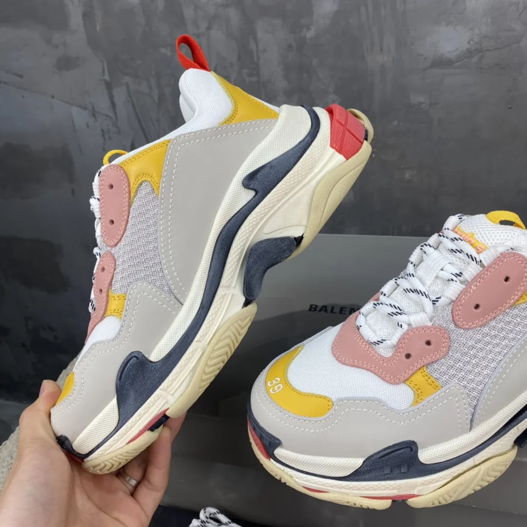 Balenciaga Triple S Multicolor Replica Sneakers with Rep Shoes Style Flexible 790