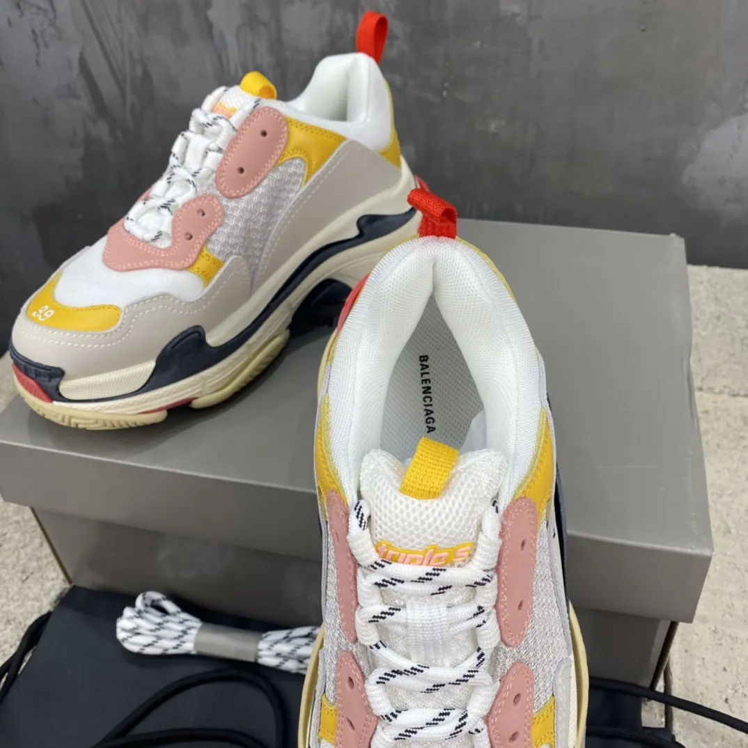 Balenciaga Triple S Multicolor Replica Sneakers with Rep Shoes Style Flexible 790