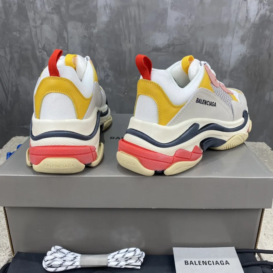 Balenciaga Triple S Multicolor Replica Sneakers with Rep Shoes Style Flexible 790