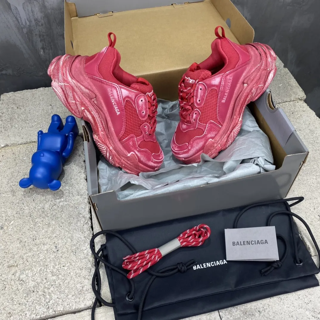 Balenciaga Triple S Red Sneakers –  Replica Sneakers & Balenciaga Replica Shoes Affordable 770