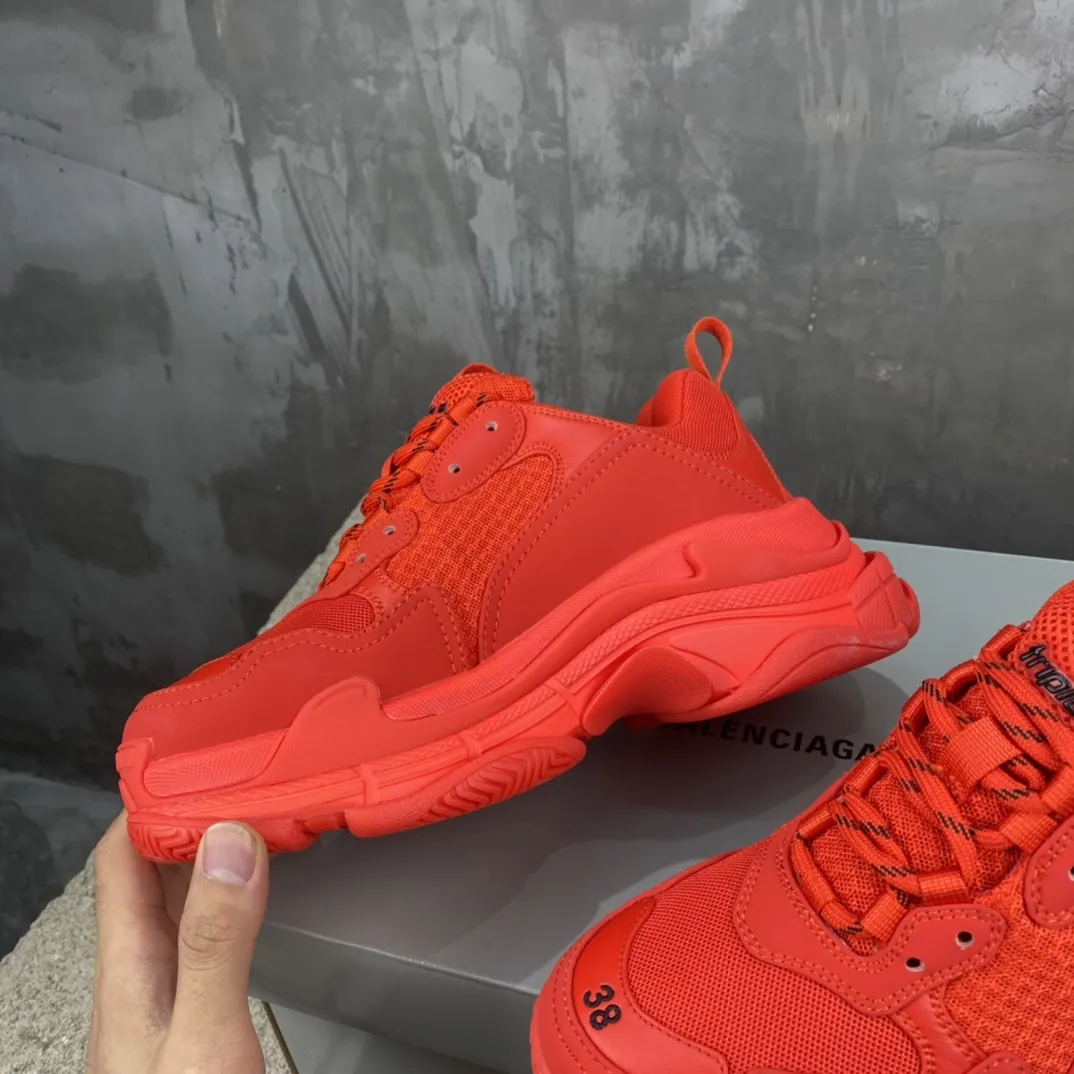 RelaxedFit Balenciaga Triple S Red Sneakers – Replica Sneakers & Balenciaga Replica Shoes 787