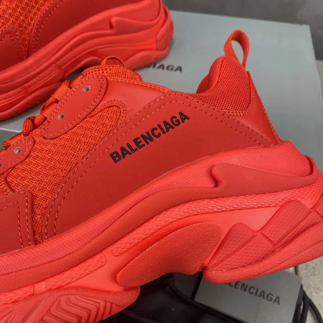 RelaxedFit Balenciaga Triple S Red Sneakers – Replica Sneakers & Balenciaga Replica Shoes 787