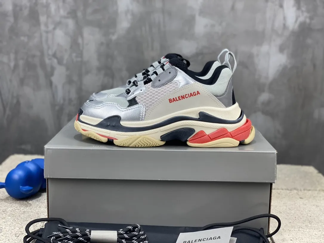 Balenciaga Triple S Silver Red Replica Sneakers –  Rep Shoes for Sale Lightweight 804
