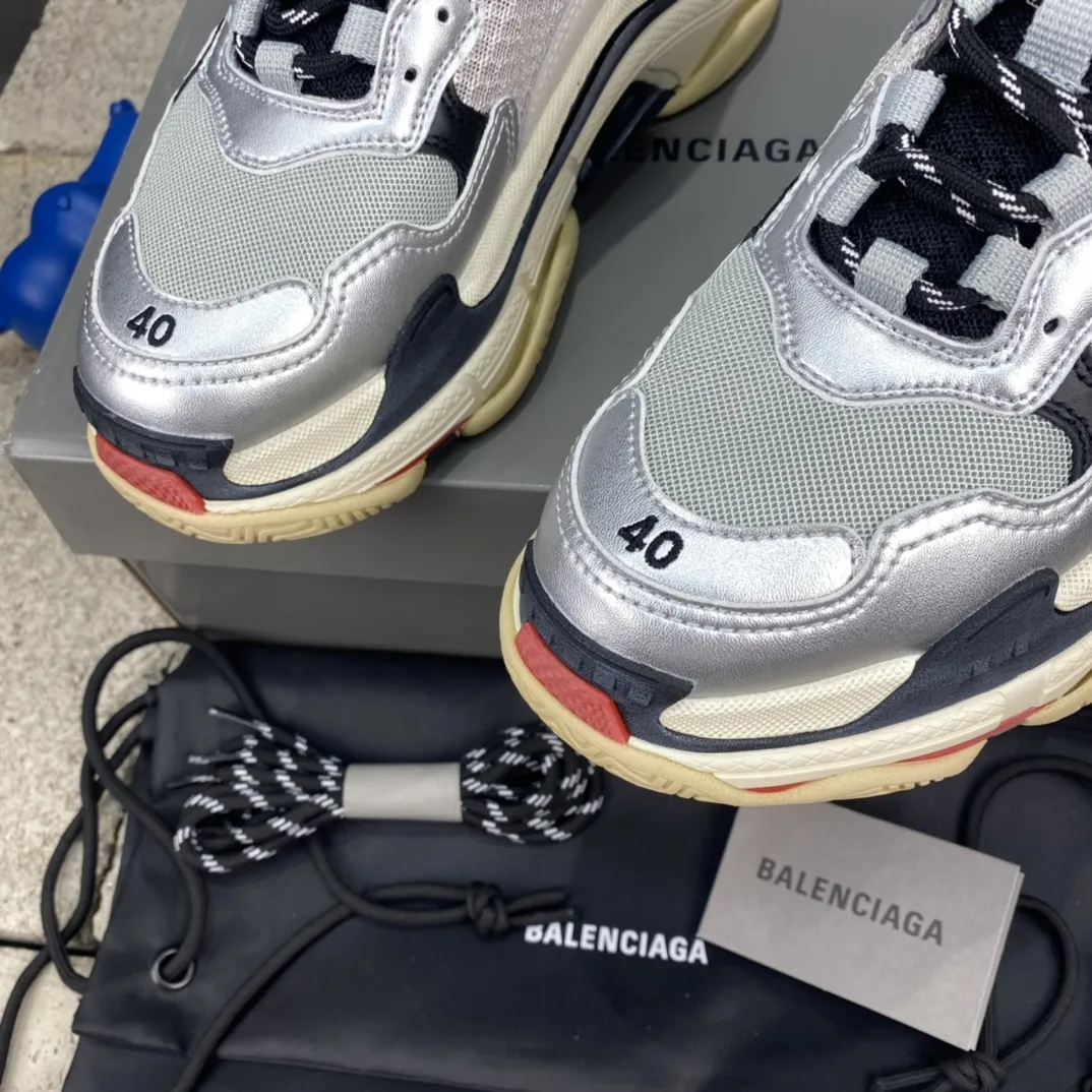 Balenciaga Triple S Silver Red Replica Sneakers –  Rep Shoes for Sale Lightweight 804