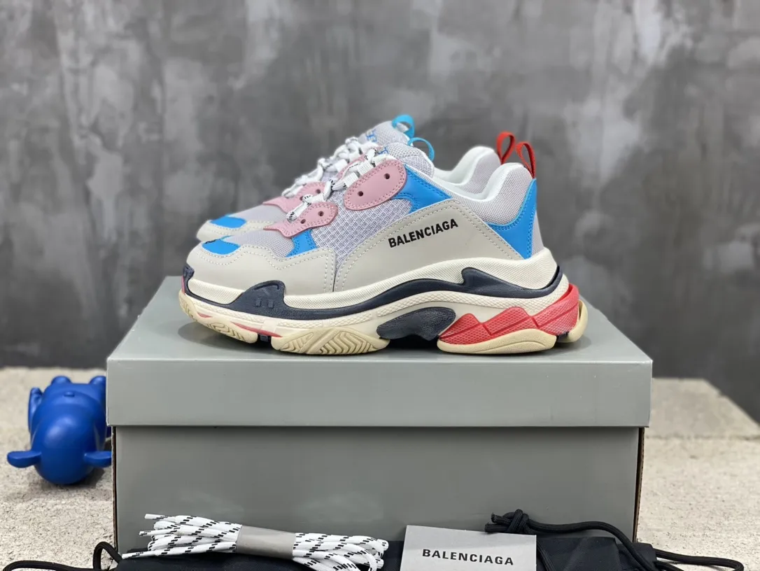 Durable Balenciaga Triple S Sneakers Multicolor – Replica Sneakers & Balenciaga Shoes Copy 780