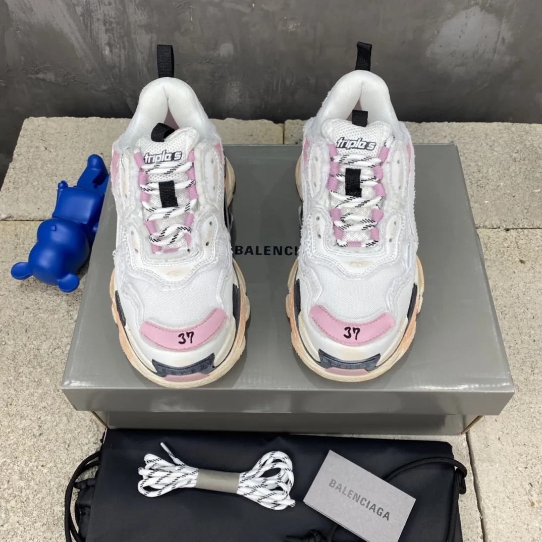 Fashionable Balenciaga Triple S Sneakers White Pink – Replica Sneakers & Balenciaga Shoes Replica 806