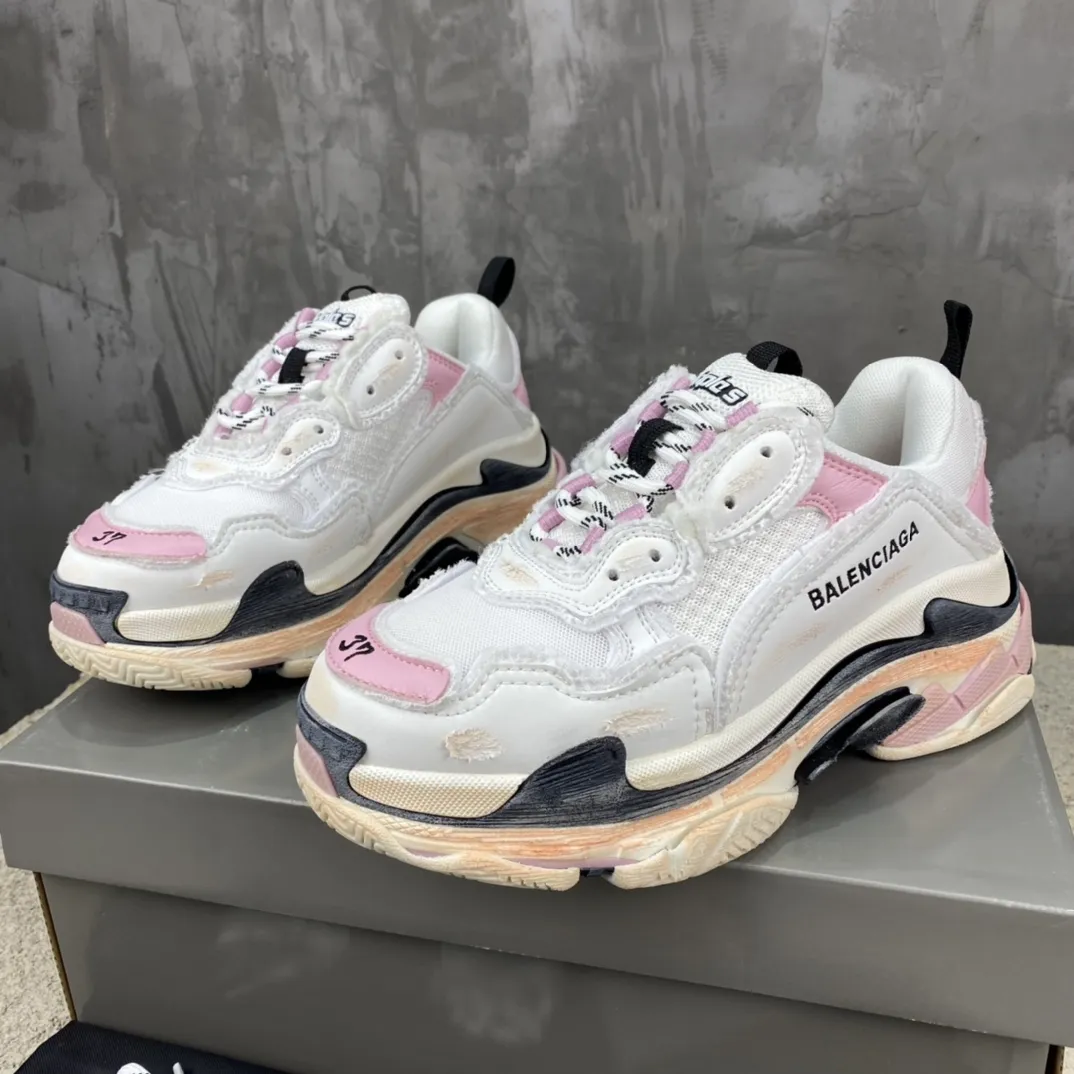 Fashionable Balenciaga Triple S Sneakers White Pink – Replica Sneakers & Balenciaga Shoes Replica 806