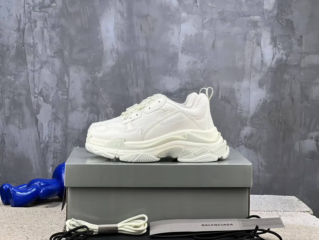 SportInspired Balenciaga Triple S White Dad Sneakers – Replica Sneakers & Balenciaga Shoes Replica 763