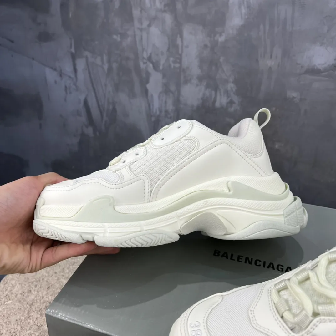 SportInspired Balenciaga Triple S White Dad Sneakers – Replica Sneakers & Balenciaga Shoes Replica 763