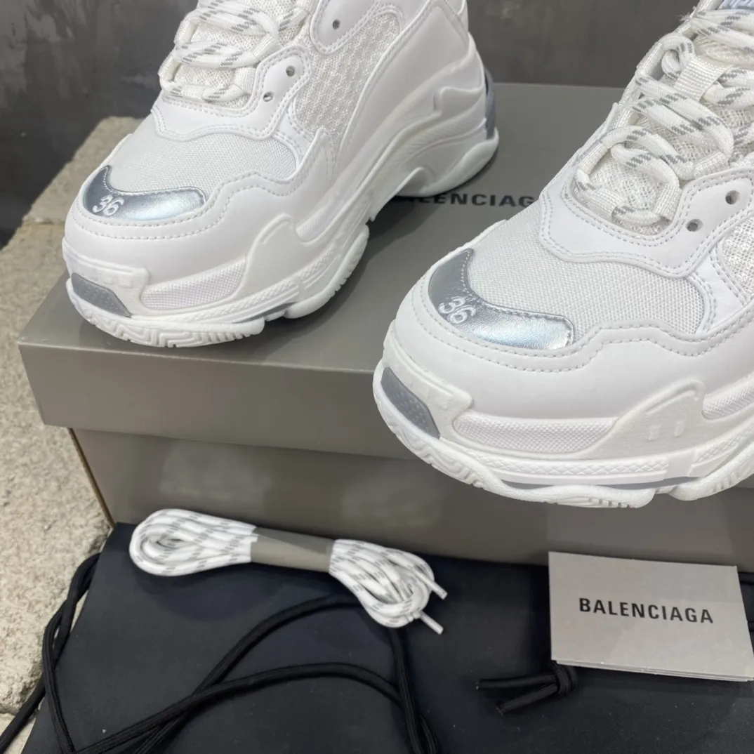 Tailored Balenciaga Triple S White Replica Sneakers –  Rep Shoes Collection 801