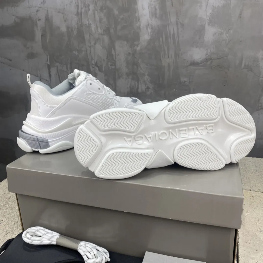 Tailored Balenciaga Triple S White Replica Sneakers –  Rep Shoes Collection 801