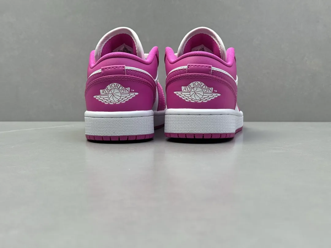 ChunYuan 210 AJ1 Low-Top Sneakers, Apple Red, Authentic Version, Best Replica Sneakers, Nike Replica Shoes, Size 36-40 (Including Half Sizes Functional 1272