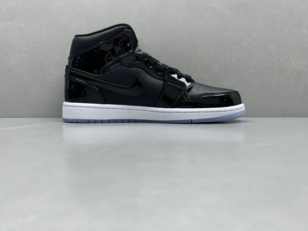 ChunYuan 230 AJ1 Zhongbang Pure  Version Basketball Shoes – Black White, Mid-Top Style, Top Rep Shoes, Best Replica Sneakers, Sizes 36-46 (Including Half Sizes Colorful 1301