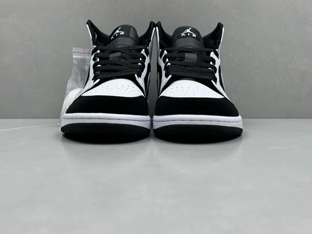 SoftTouch ChunYuan AJ1 Zhongbang Panda Black and White High-Top Sneakers, Top Rep Shoes and Best Replica Sneakers in Sizes 36-46 (Including Half Sizes 1335