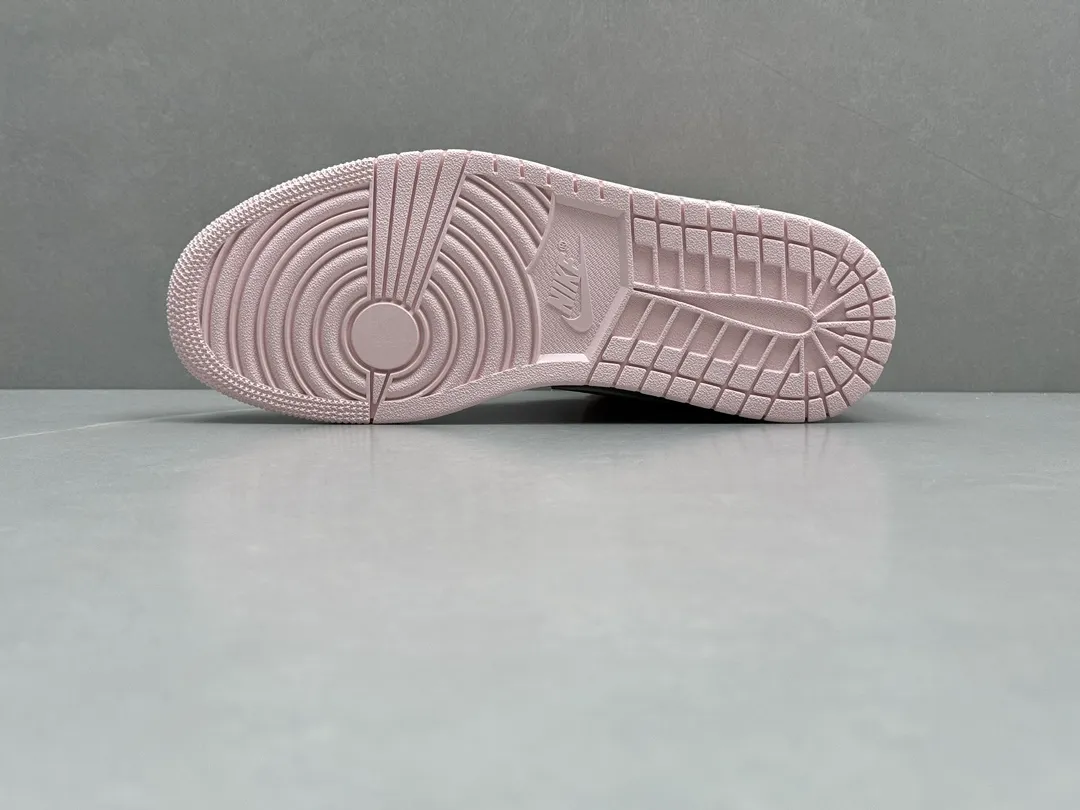 ChunYuan AJ1 Zhongbang Pure  Version – Sakura Pink High-Top Rep Shoes, Top-Quality Best Replica Sneakers, Sizes 36-41 (Including Half Sizes ZeroBulk 1316
