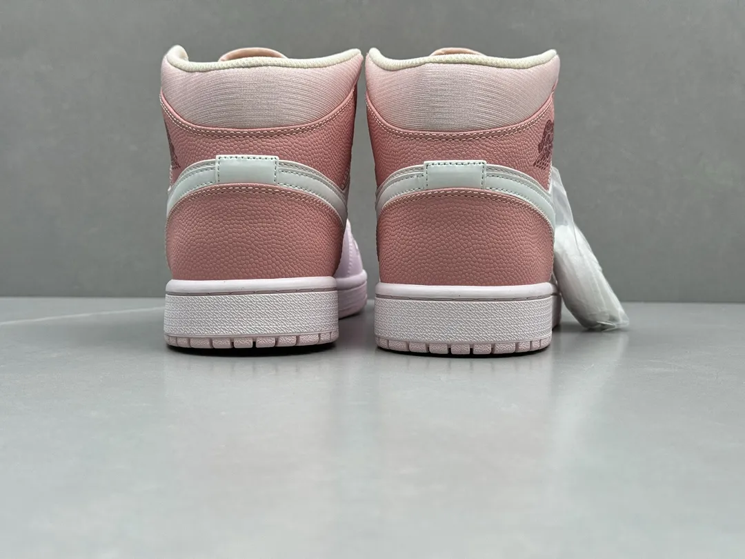 ChunYuan AJ1 Zhongbang Pure  Version – Sakura Pink High-Top Rep Shoes, Top-Quality Best Replica Sneakers, Sizes 36-41 (Including Half Sizes ZeroBulk 1316