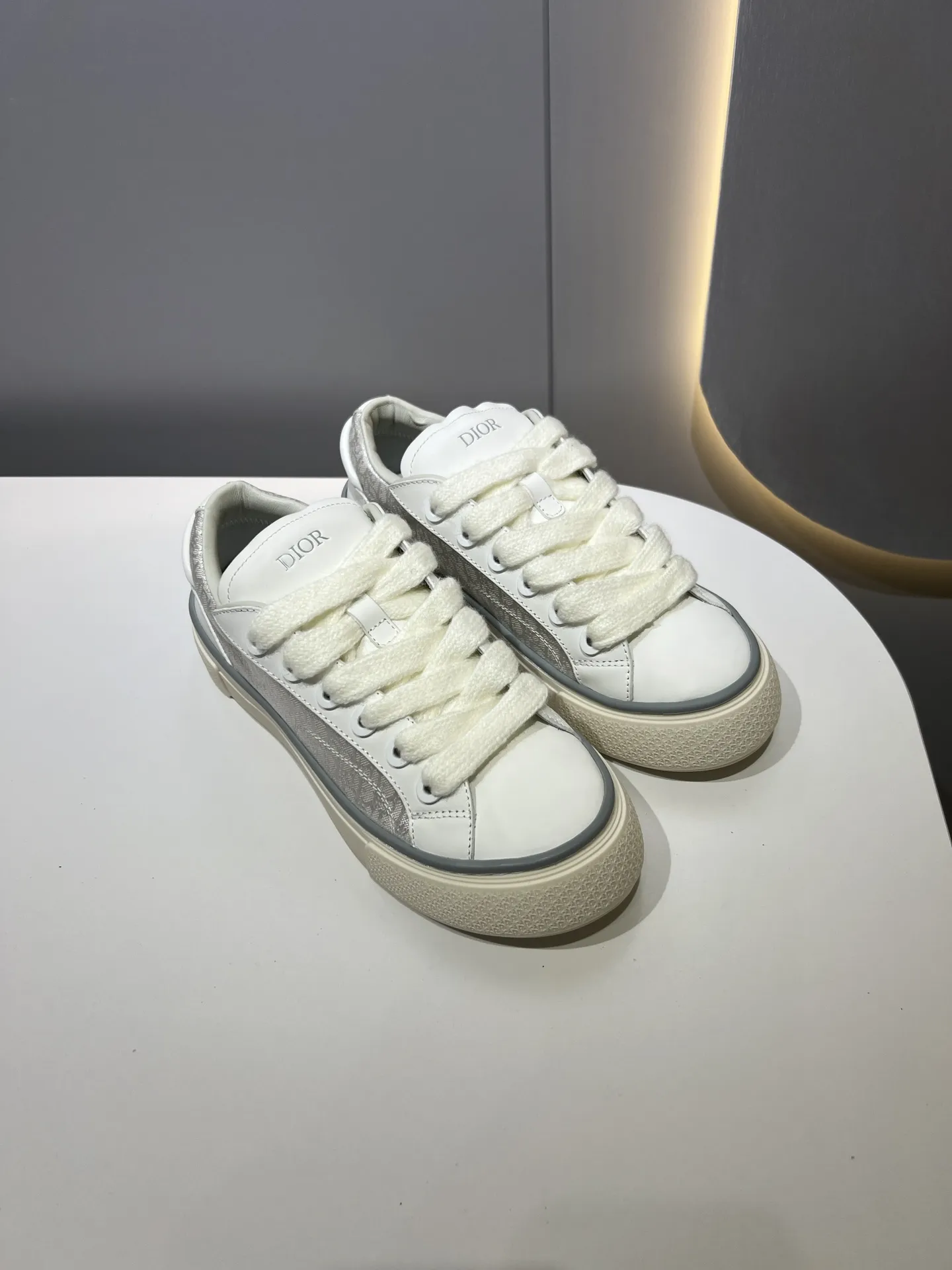 Comfortable Dior B33 Sneakers – Black Leather, Couples Edition, Top Version Rep Shoes,  Replica Dior 51