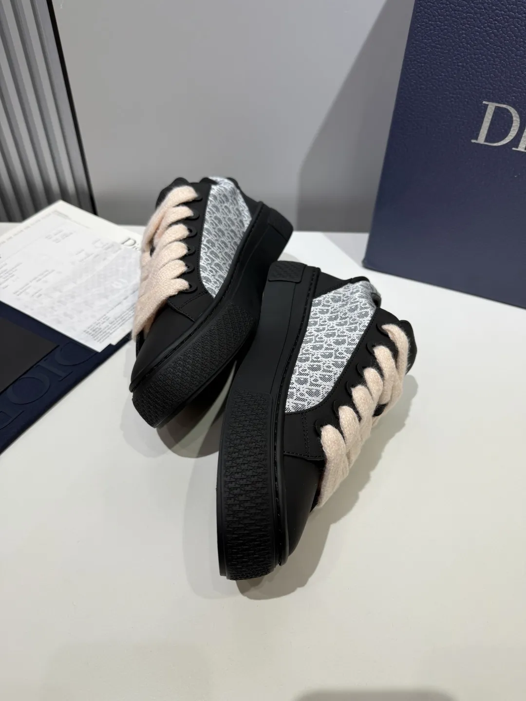 ModernLook Dior B33 Sneakers – Black Top Grain Leather – Couples Edition – Year of the Snake Limited Edition – Best Replica Sneakers & Rep Shoes 23