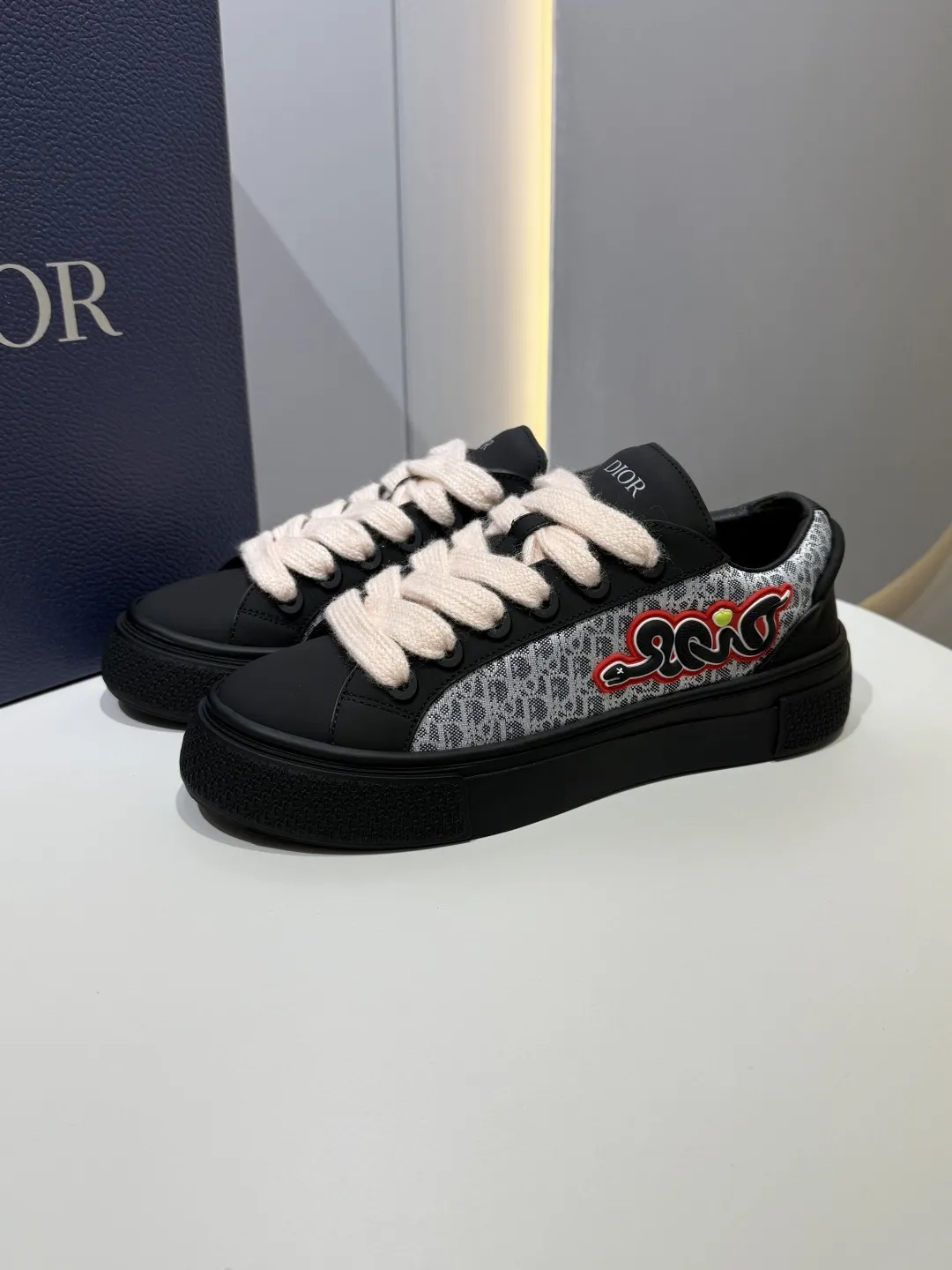 ModernLook Dior B33 Sneakers – Black Top Grain Leather – Couples Edition – Year of the Snake Limited Edition – Best Replica Sneakers & Rep Shoes 23