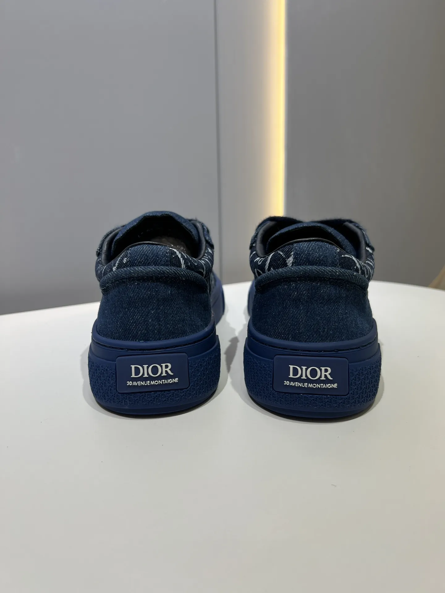 Supportive Dior B33 Sneakers – Blue Color, Couples Style,  Edition, Rep Shoes, Fake Diors 41