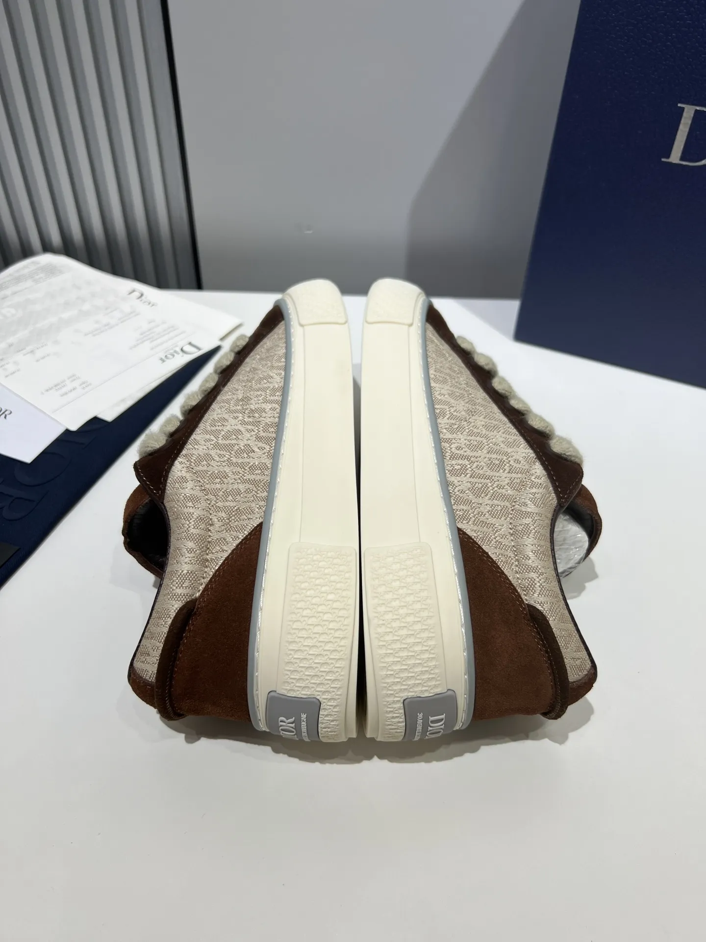 Dior B33 Sneakers – Brown & Beige – Couples Edition –  Version – Best Replica Sneakers & Rep Shoes TimelessDesign 29