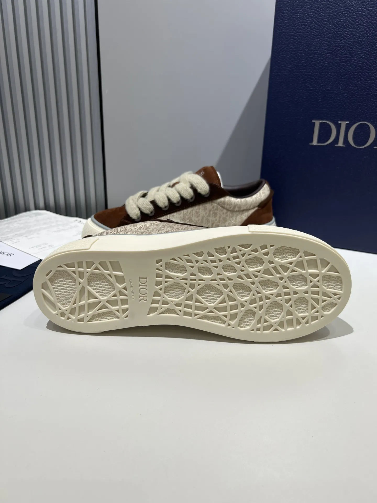 Dior B33 Sneakers – Brown & Beige – Couples Edition –  Version – Best Replica Sneakers & Rep Shoes TimelessDesign 29