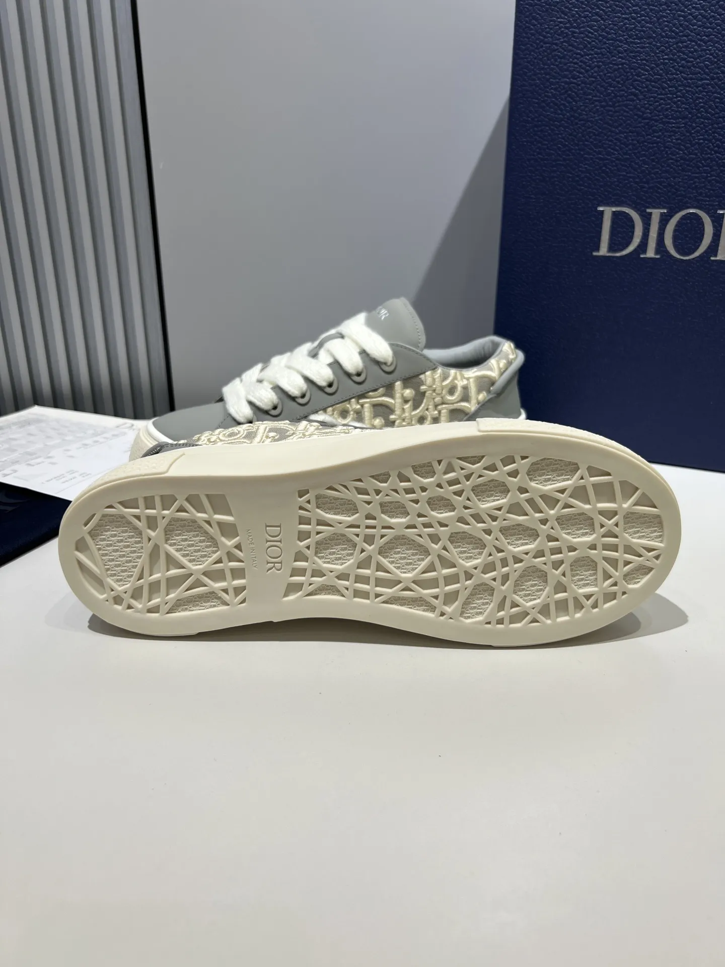 Dior B33 Sneakers – Grey with Oblique Pattern, Couples Edition, Low-Top Style, Top Rep Shoes & Best Replica Dior Reliable 56