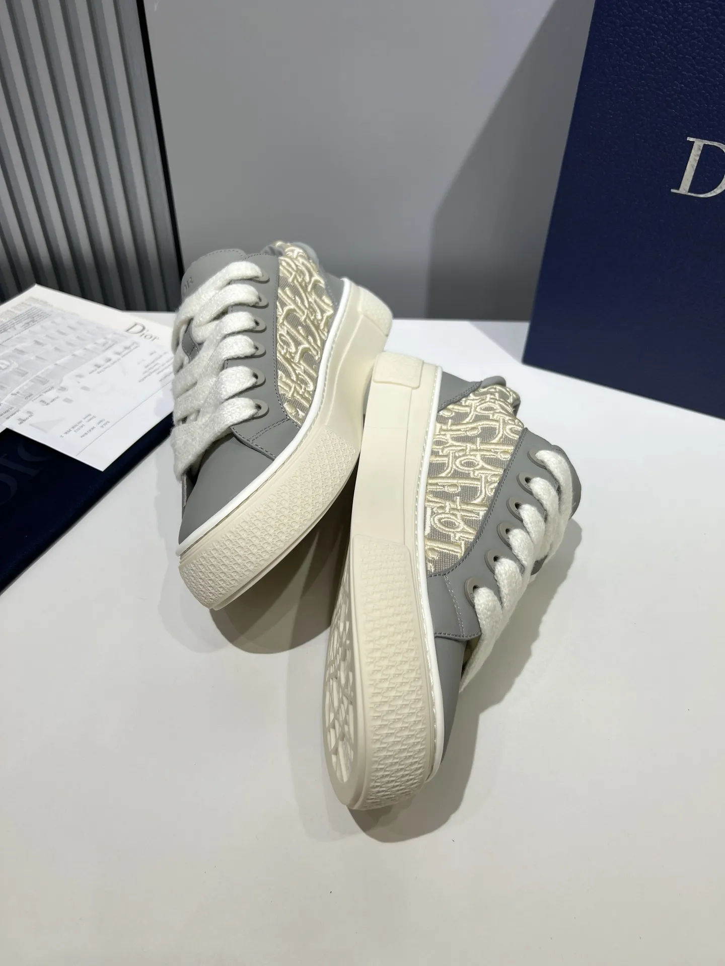 Dior B33 Sneakers – Grey with Oblique Pattern, Couples Edition, Low-Top Style, Top Rep Shoes & Best Replica Dior Reliable 56