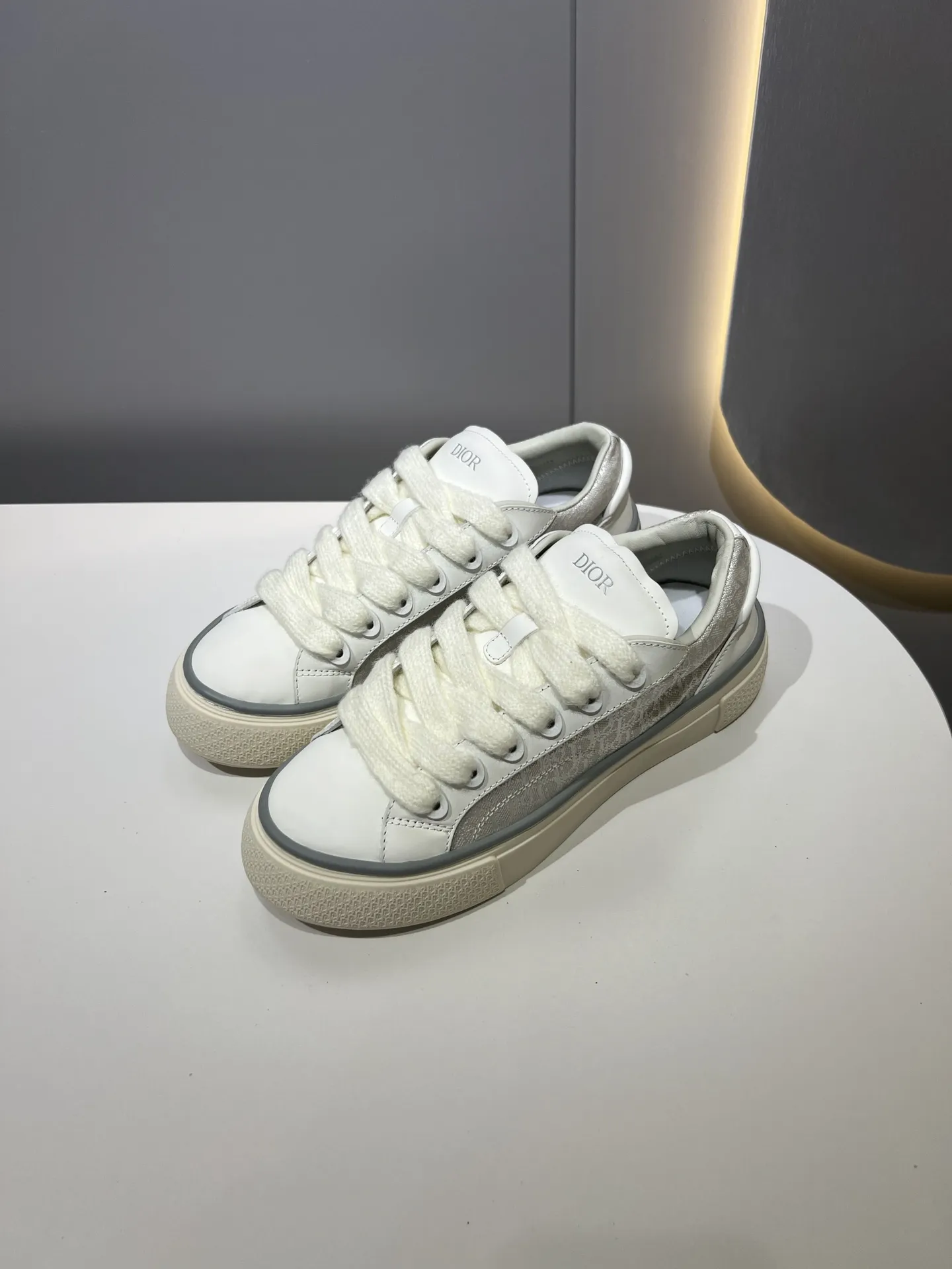 Dior B33 Sneakers for Couples – Black Leather, Top Version, Best Replica Sneakers,  Replica Dior Style ModernLook 33
