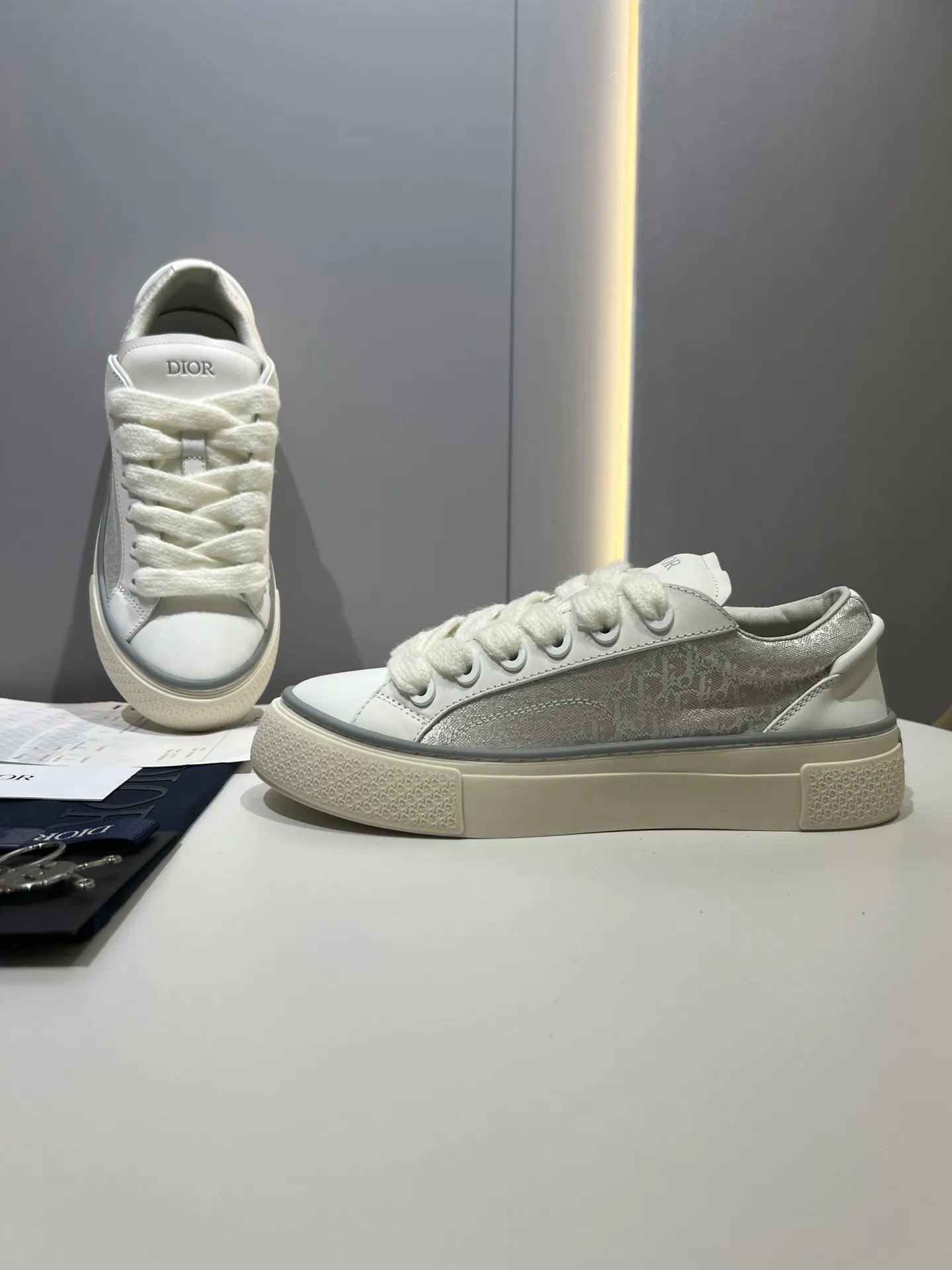 Dior B33 Sneakers for Couples – Black Leather, Top Version, Best Replica Sneakers,  Replica Dior Style ModernLook 33