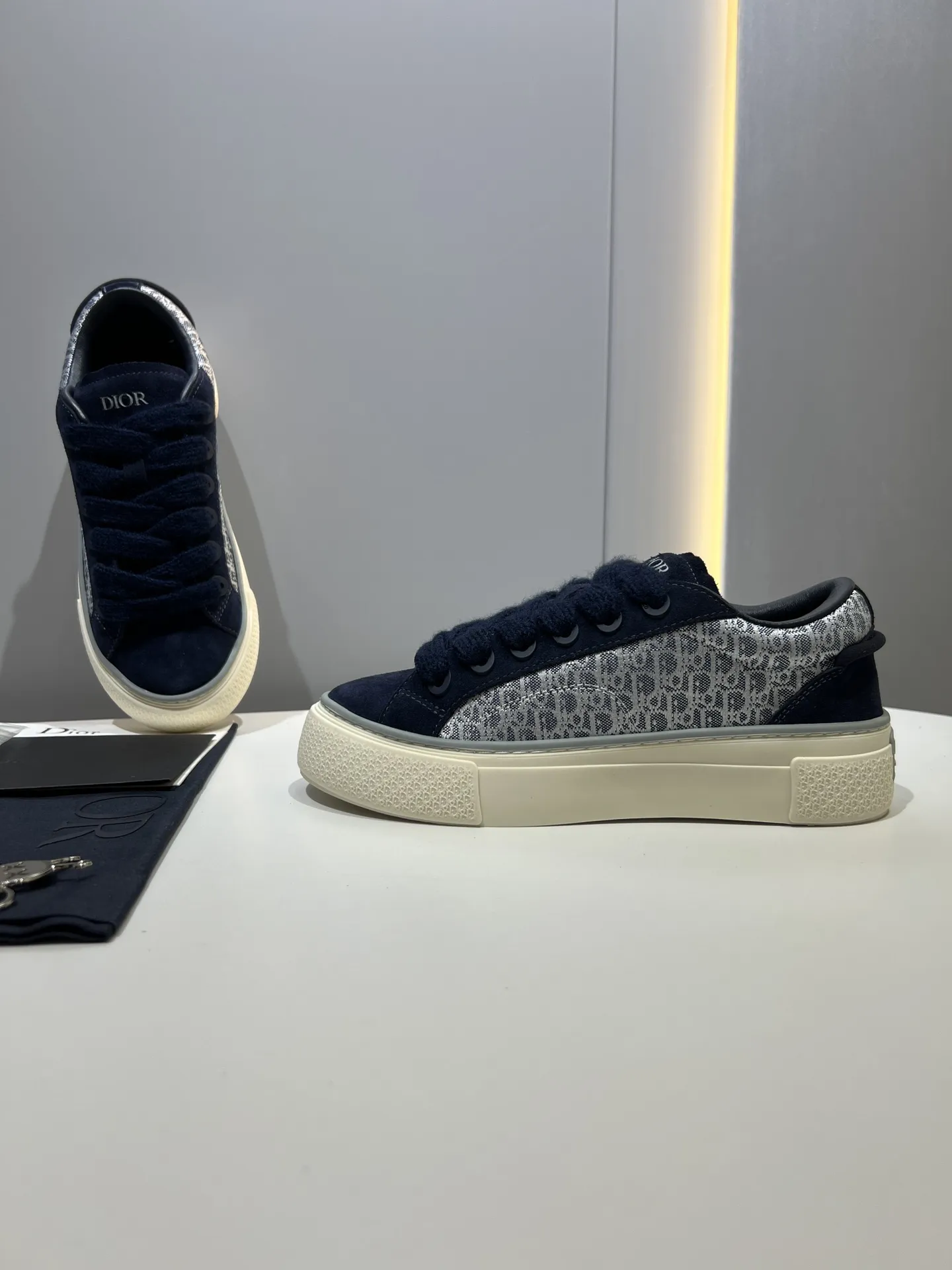 Dior B33 Sneakers for Couples – Black  Edition with Oblique Pattern | Top Rep Shoes & Best Replica Dior Functional 54