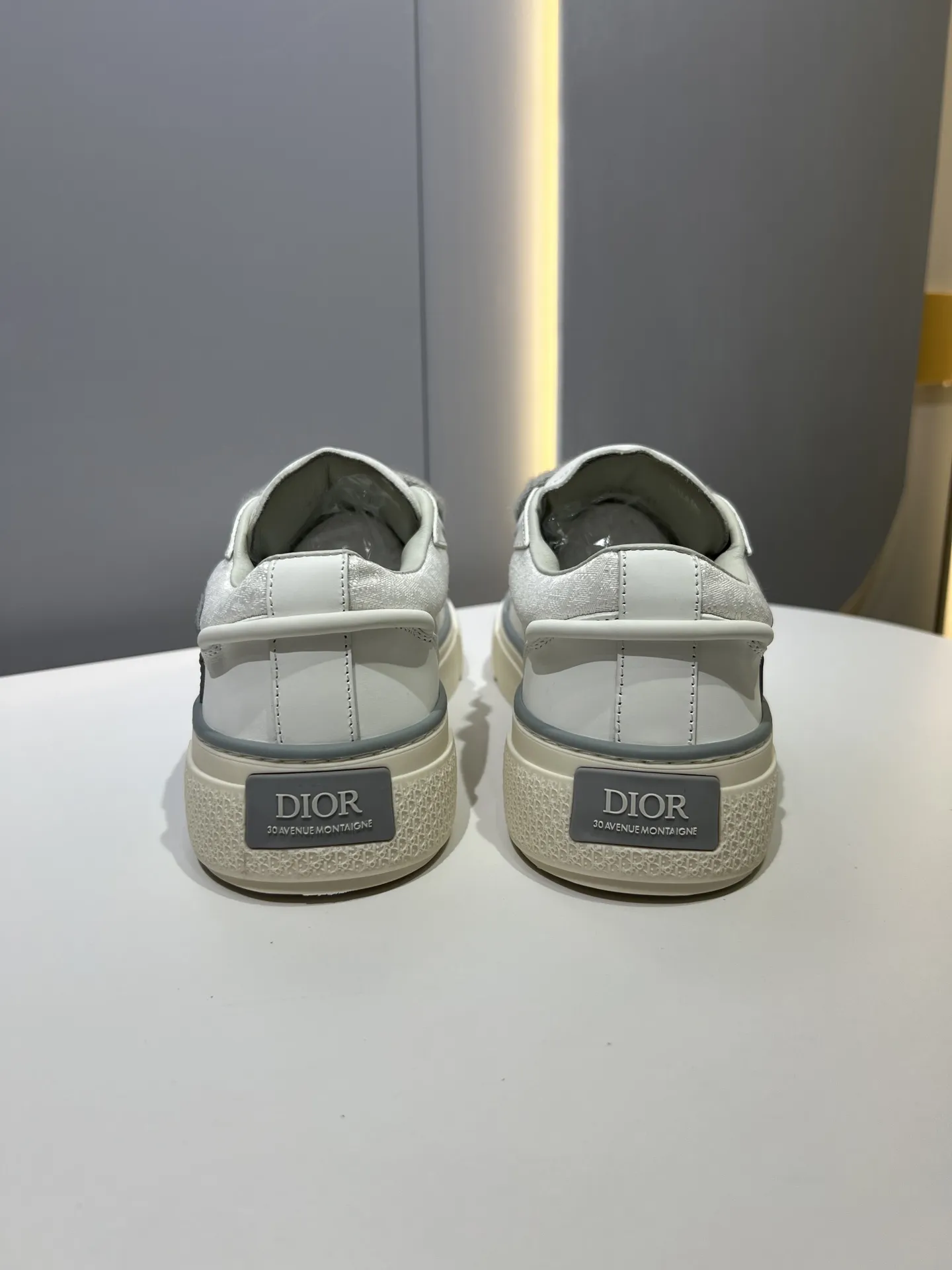 Unisex Dior B33 Sneakers for Couples – Black Premium Edition with  Design, Top Rep Shoes and Best Replica Sneakers in Various Sizes 60
